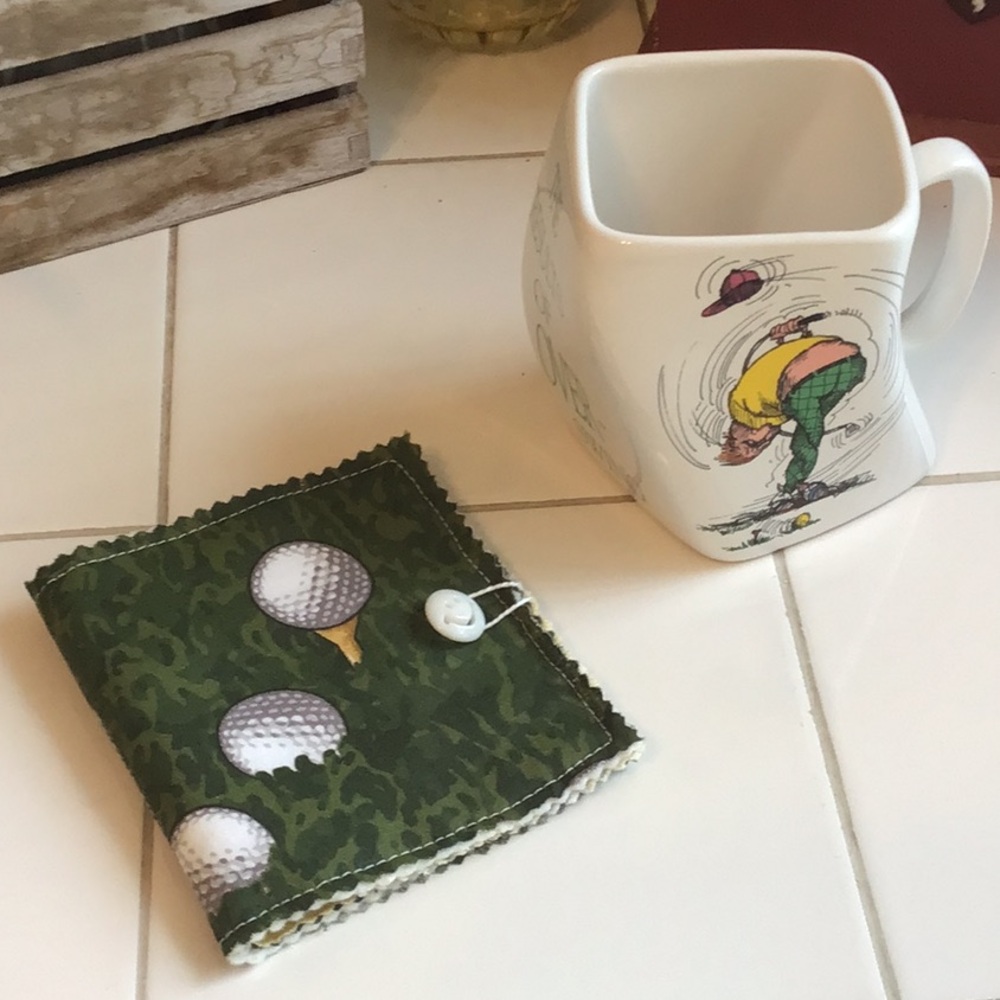 Golf-Themed Tea Bag Wallet/Mug Combo